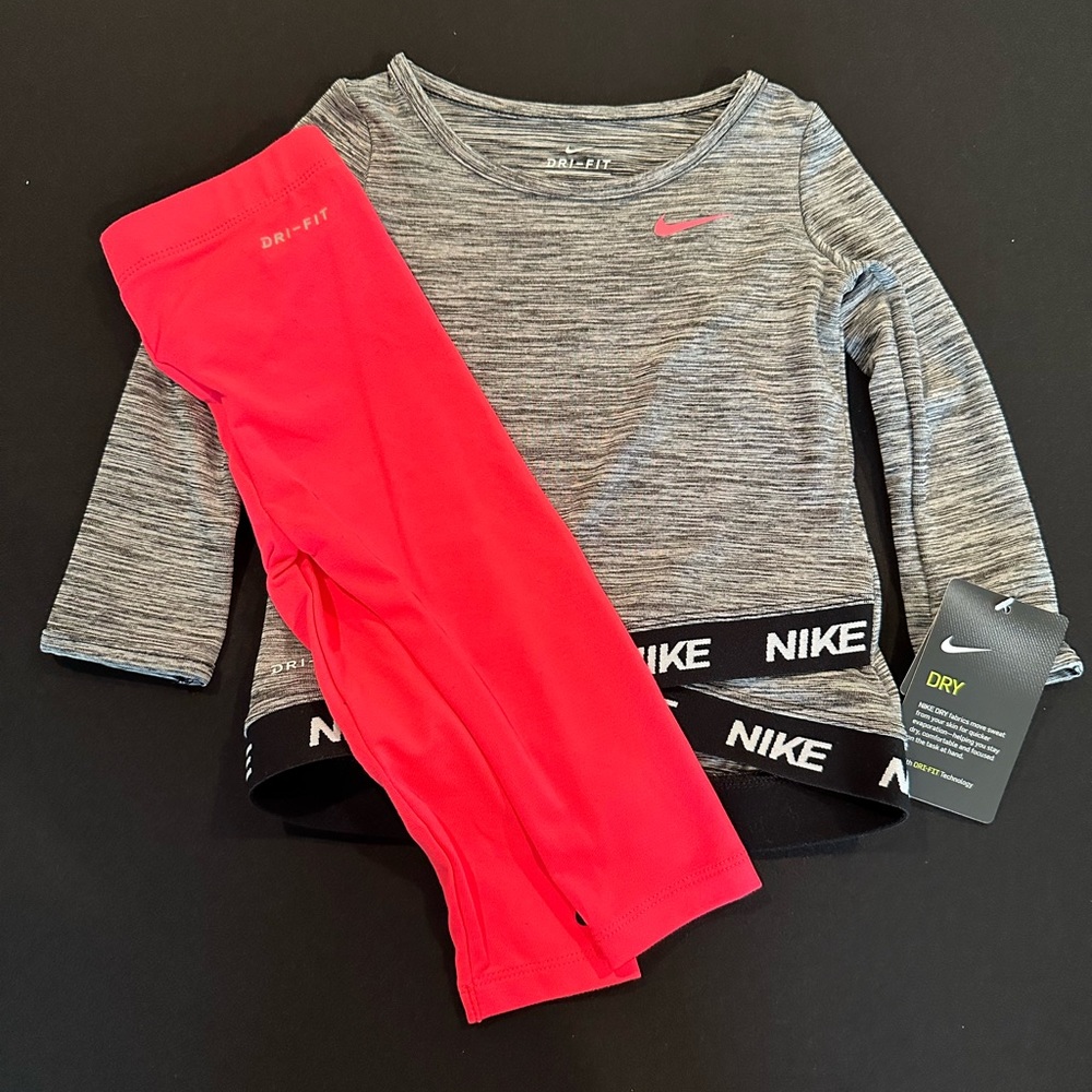 Nike Dry Fit - Pink pants set- size 18M - BNWT